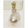 Image 1 : #43-14KT YELLOW GOLD SAPPHIRE AND PEARL PENDANT