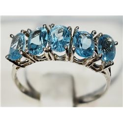 #48-10KT WHITE GOLD BLUE TOPAZ RING