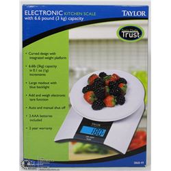 TAYLOR ELECTRONIC KITCHEN SCALE