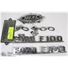 Image 1 : VINTAGE METAL FORD EMBLEMS - F150, GALAXY 500XL,