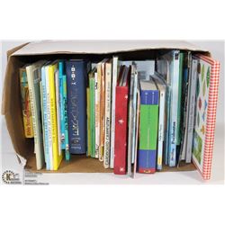 LARGE BOX OF KIDS BOOKS - DR. SEUSS,