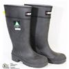 Image 1 : BAFFIN INDUSTRIAL WORK BOOTS SIZE 4