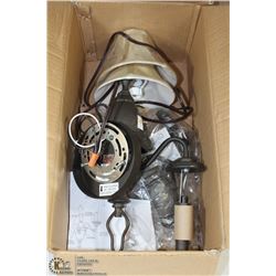 PAIR OF WALL HANGING BEDROOM LIGHT/BRONZE METAL