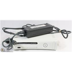 XBOX 360 CONSOLE WITH CORDS