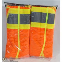 LOT OF 2 SAFETY VESTS - SIZE XL