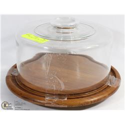 WOODEN AND GLASS CAKE STAND