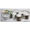 Image 1 : FLAT WITH PORCELAIN CUPS SAUCERS CREAMER SUGAR AND