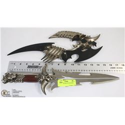 LOT OF 2 DECORATIVE DAGGERS