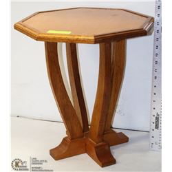 VINTAGE HARDWOOD PLANT STAND