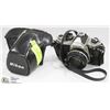Image 1 : VINTAGE NIKON 35MM CAMERA W/ NIKKOR 50 LENSE