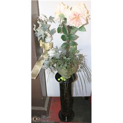 PLASTIC PLANT STAND WITH ARTIFICIAL PLANT & DECOR