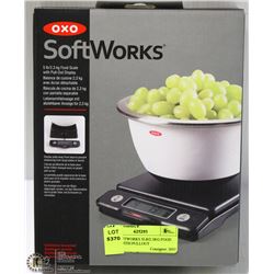OXO SOFTWORKS 5LB/2.3KG FOOD SCALE WITH PULLOUT