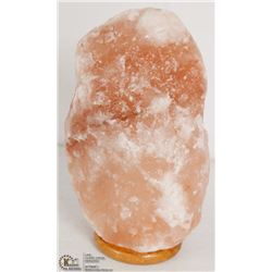 SALT CRYSTAL LAMP