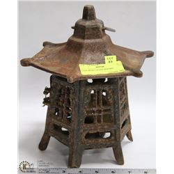 CAST IRON CANDLE HOLDER