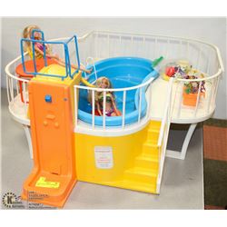 1980'S BARBIE DREAM SWIMMING POOL