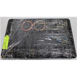 FLAT OF DIFFERENT FASHION JEWELRY