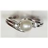 Image 1 : #7-10K WHITE GOLD PEARL & 2 DIAMOND RING