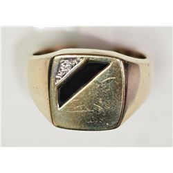 #16-10K YELLOW GOLD ONYX &DIAMOND MENS HEAVY RING