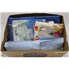 Image 1 : BOX WITH 15 X 20 TARP, SHOE ORGANIZER & TABLECLOTH