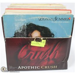 BOX OF RECORD ALBUMS ON CHOICE