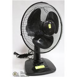 BLACK TABLE FAN