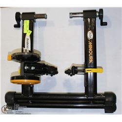 RDA MINOURA INTER RIM CYCLING TRAINER