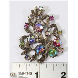 VINTAGE LADIES BROOCH