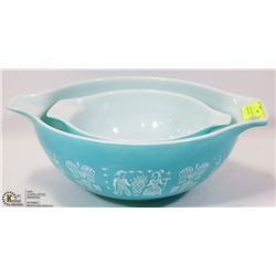 2 VINTAGE PYREX FARM SCENE MIXING BOWLS