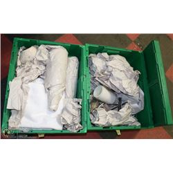 2 LARGE GREEN SHOWHOME TOTES WITH ACCENT PIECES