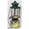 Image 1 : COLEMAN 1927 LANTERN VERY RARE W/GLASS
