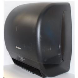 ENMOTION AUTOMATED TOWEL DISPENSER