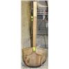 Image 1 : 2 PIZZA PADDLES