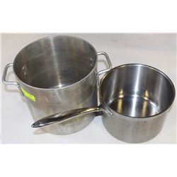 LOT OF 2 POTS, ONE 6 QUART AND ONE 12 QUART