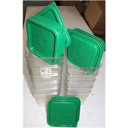 LOT OF ELEVEN 4 QUART PLASTIC CONTAINERS W/ LIDS