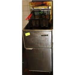 #7 MKE GAS DEEP FRYER WITH DOUBLE BASKET M#PG-115