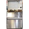 Image 1 : MANITOWAC LARGE ICE MAKER