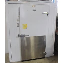 WALK IN COOLER 6X6