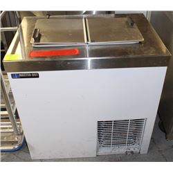 MASTER-BILT DC-25 ICE CREAM DIPPING CABINET