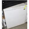 Image 1 : DANBY PREMIERE 7CU FT CHEST FREEZER
