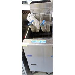 PITCO SG14 FRYER WITH BASKETS