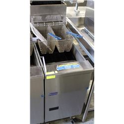 PITCO SG14 FRYER WITH BASKETS