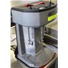 Image 1 : WARING WDM360 TRIPLE SPINDLE 3 SPEED DRINK MIXER