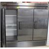 Image 2 : TRUE 3 DOOR LOCKING FREEZER WITH KEYS AND MANUAL