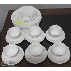 26PCS ROYAL DOULTON  ARCADIA DISH SET