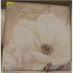 FLORAL PRINT ON CANVAS 26.5X26.5
