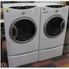 Image 1 : GE FRONT LOAD WASHER DRYER SET W/ UNDERNEATH