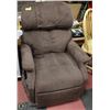 Image 1 : BROWN RECLINER/LIFT CHAIR
