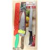 Image 1 : ASSORTMENT OF 3 NEW KNIVES INCLUDING PLASTIC BREAD
