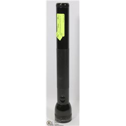 MAGLITE FLASHLIGHT 4D CELL 15" LONG