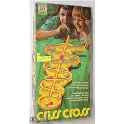 1971 CRISS CROSS WITH BOX & ALL PARTS AND